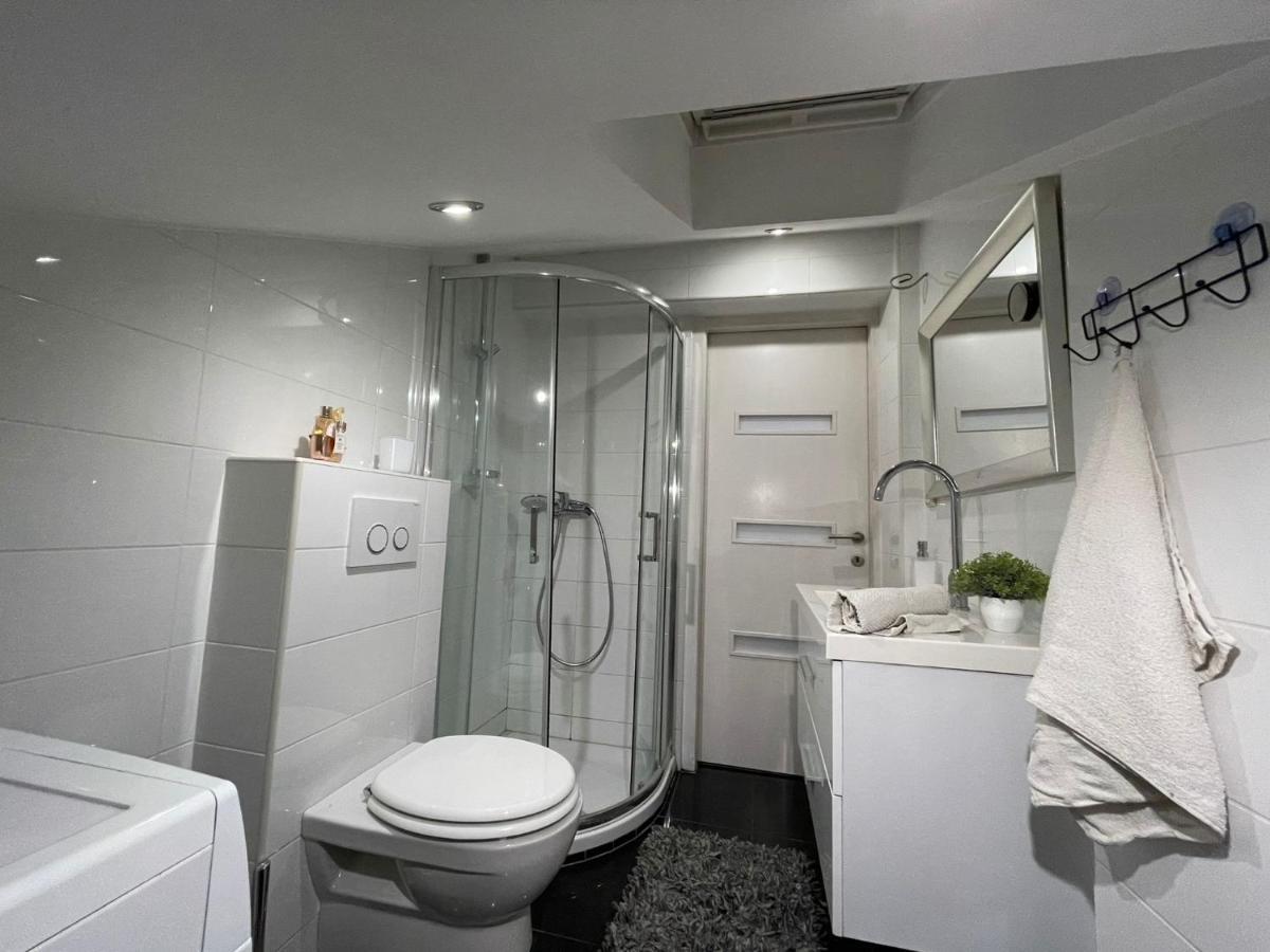 카를로바츠 Apartman Rakovac 아파트 외부 사진